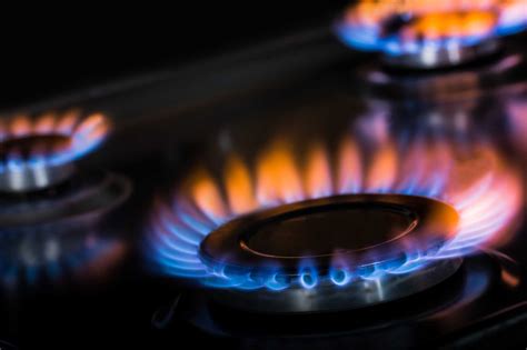 why is my flame yellow and not blue on my gas stove